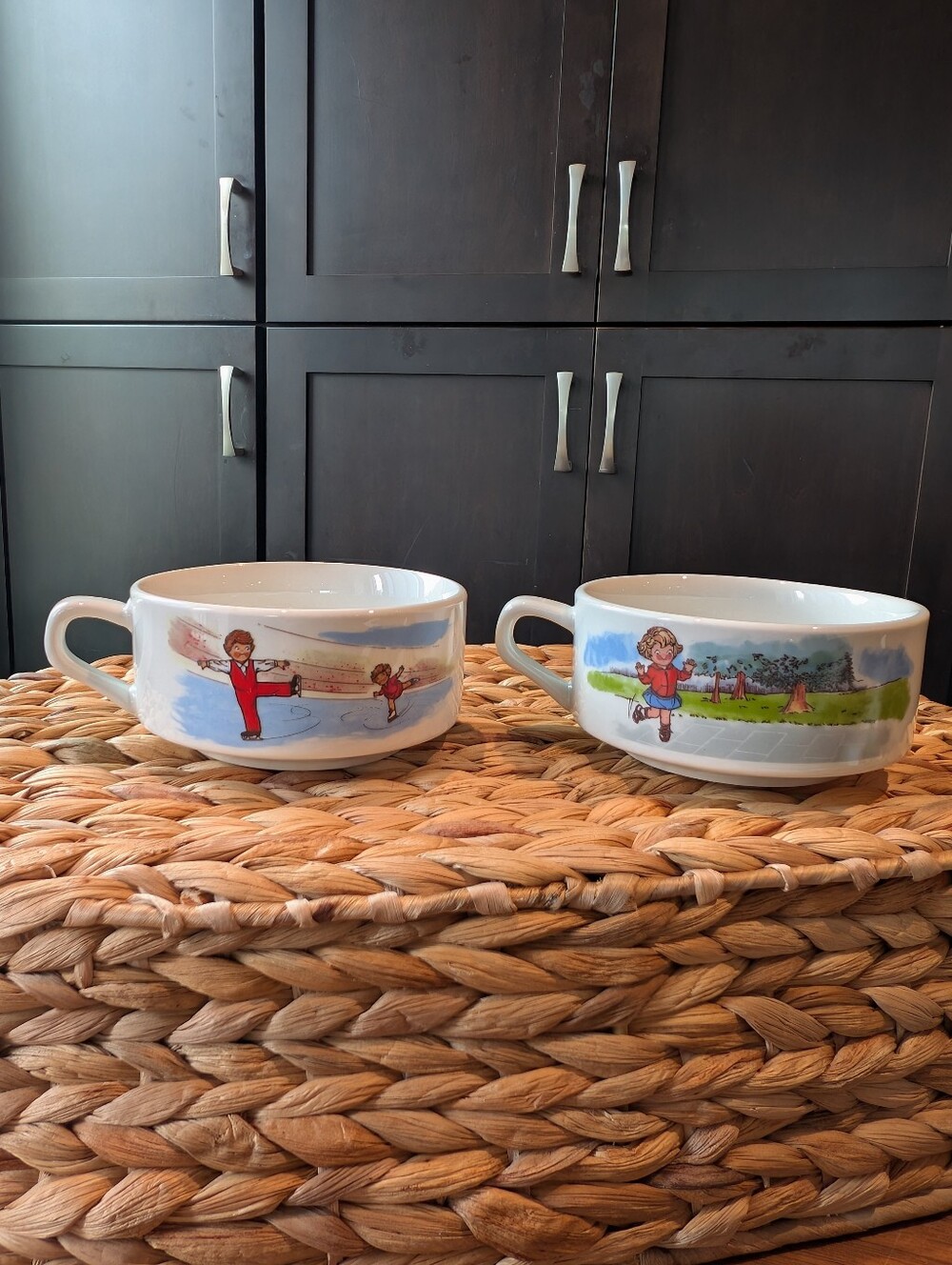 Vintage Campbell's Soup Kids Promotional Bowl Mugs (2)Hopscotch & Ice Skating